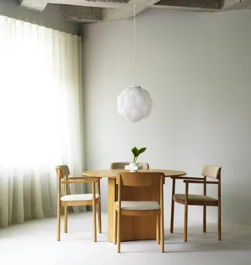 Timb fåtölj - Tan ash-Hallingdal 220 - Normann Copenhagen