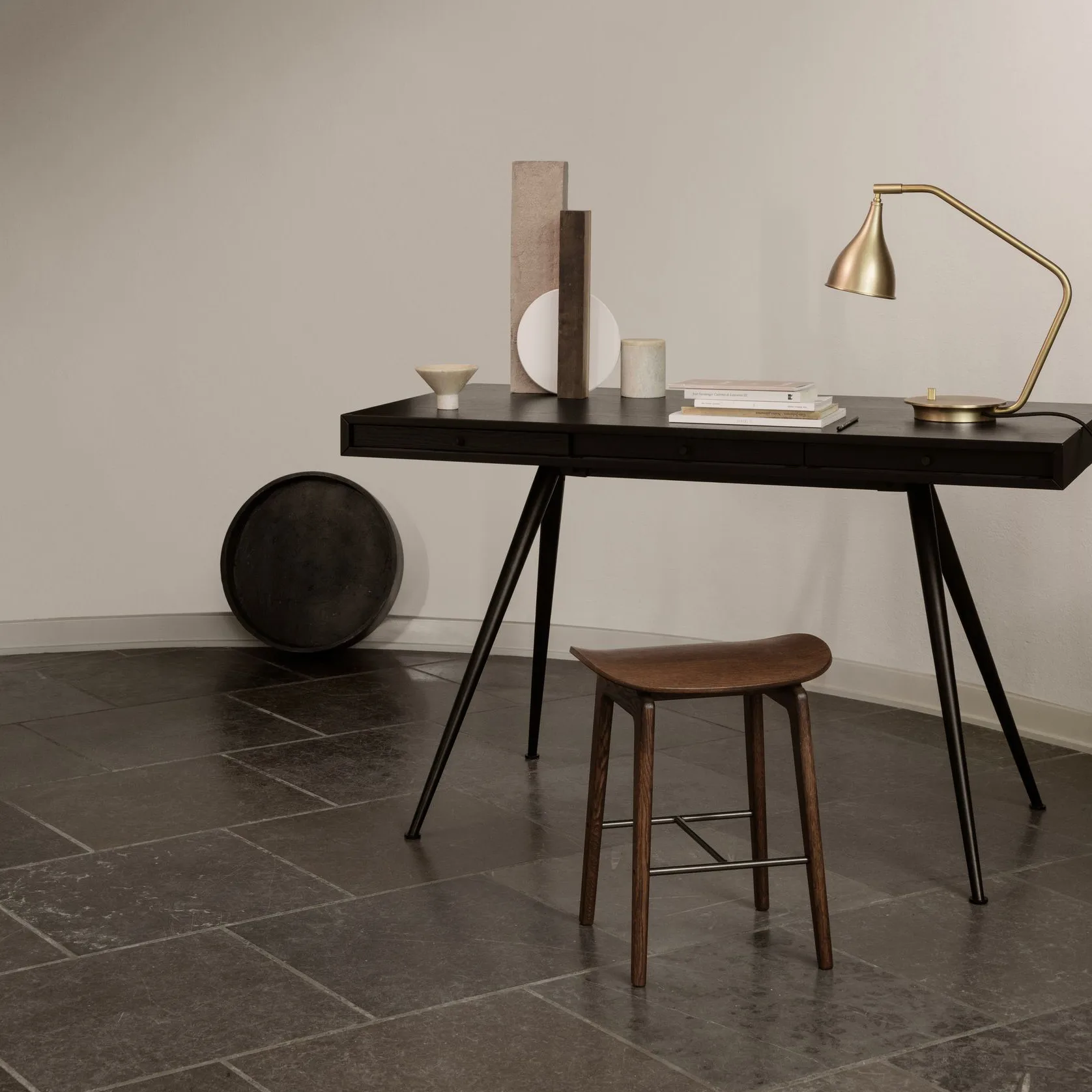 NY11 pall, Dark smoked oak NORR11