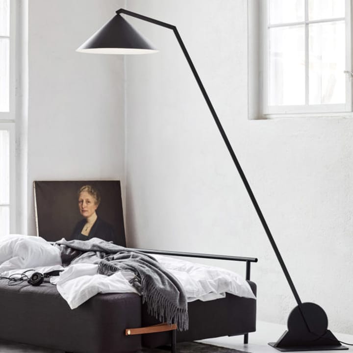 Gear Golvlampa, Black Northern