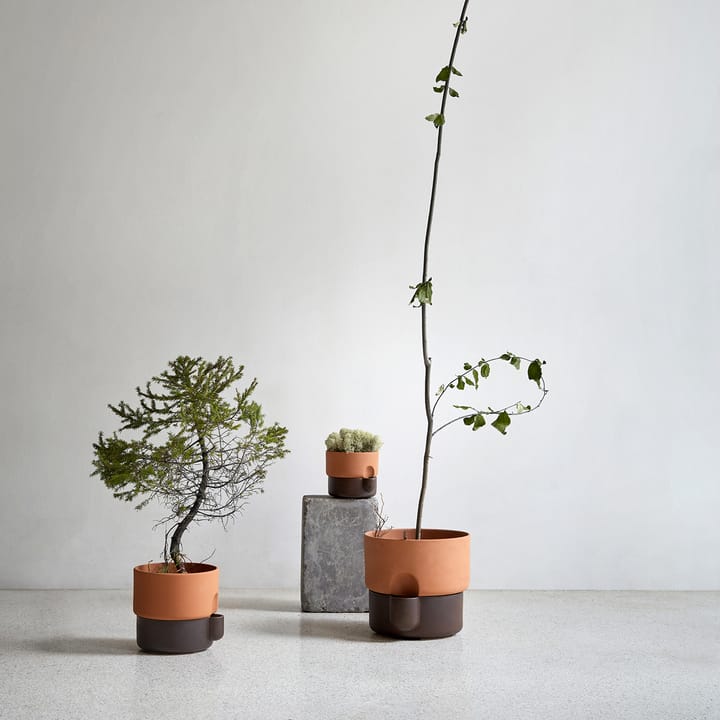 Oasis självvattnande kruka medium Ø20,5 cm, Terracotta-Mörkbrun Northern