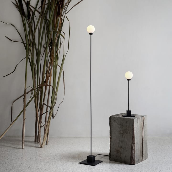 Snowball golvlampa, Svart Northern