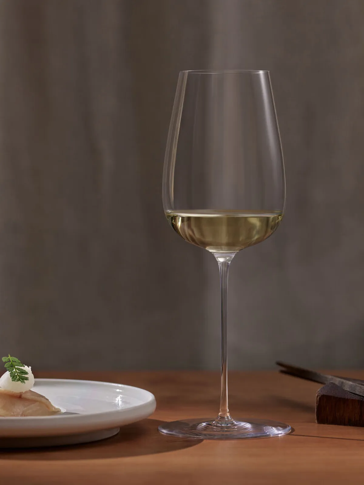 Orrefors x Björn Frantzén handmade vitvinsglas, 45 cl Orrefors