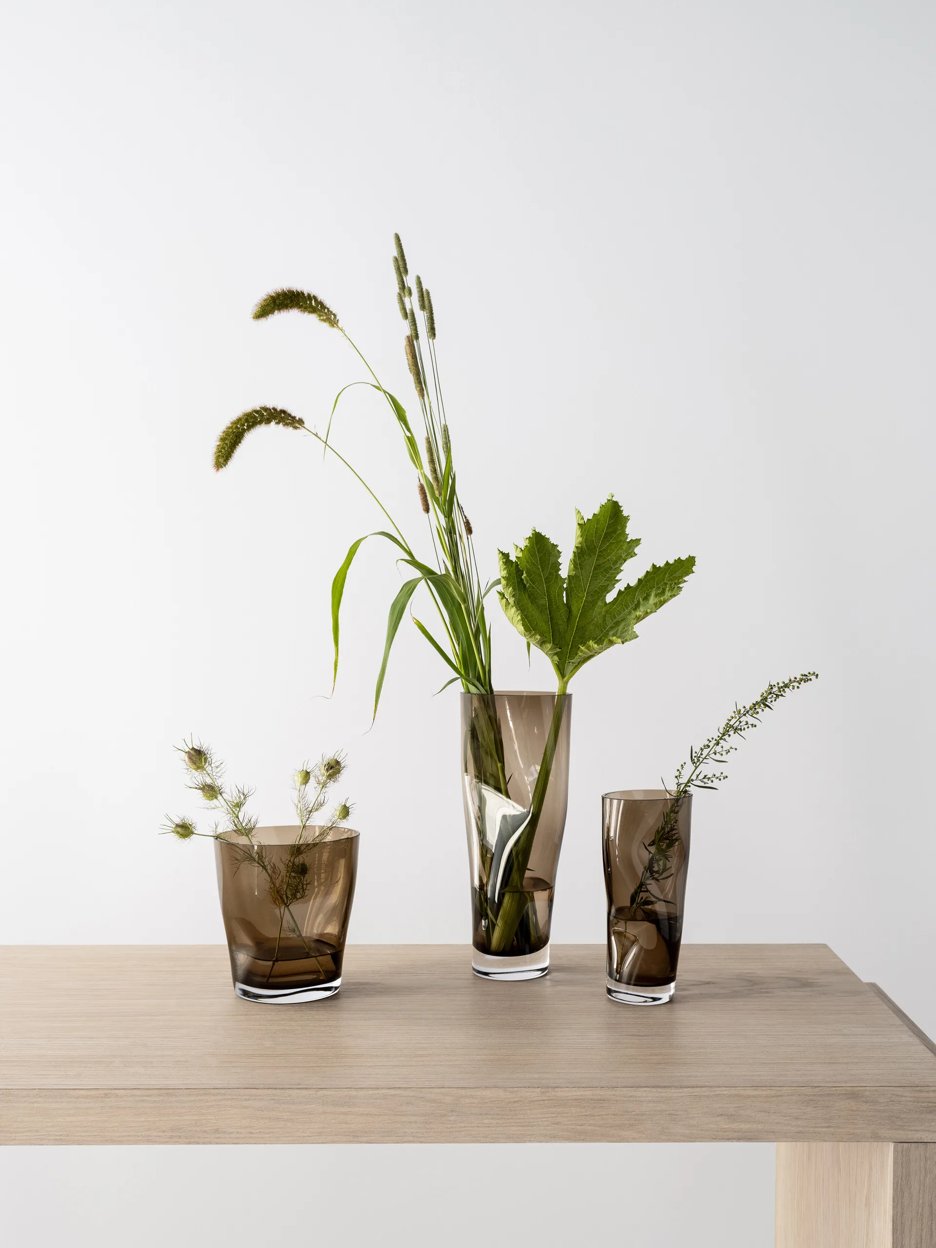 Squeeze vas 34 cm, Brun Orrefors