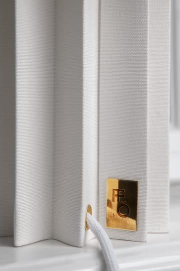 Plissé bordslampa textil - Vit - Örsjö Belysning