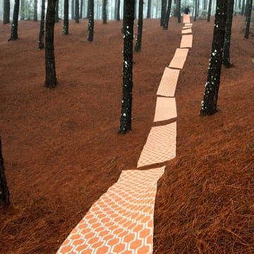 Ants gångmatta - pale orange/vanilla, 70x270 cm - Pappelina