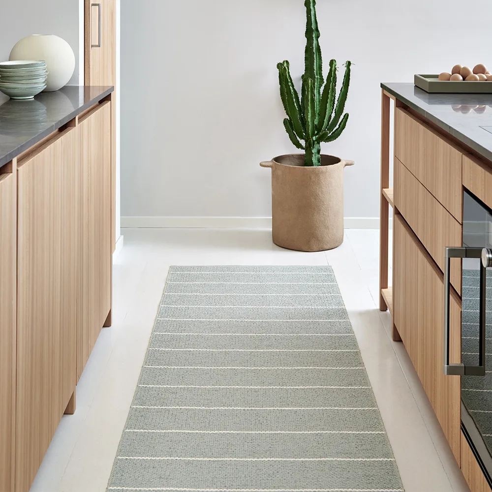 Carl gångmatta, vanilla/white, 70x180 cm Pappelina