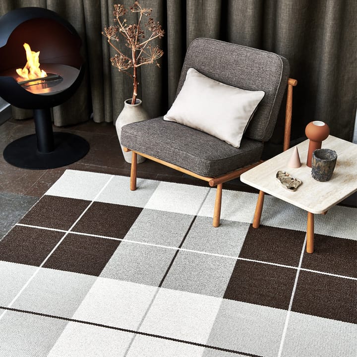 Ed matta, dark linen/fossil grey/vanilla, 180x260 cm Pappelina