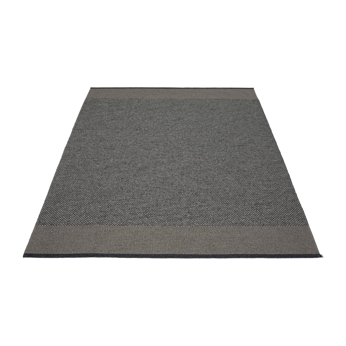 Pappelina Edit plastmatta 180x260 cm Black | Skandinavisk Design | Plastmattor | Svart