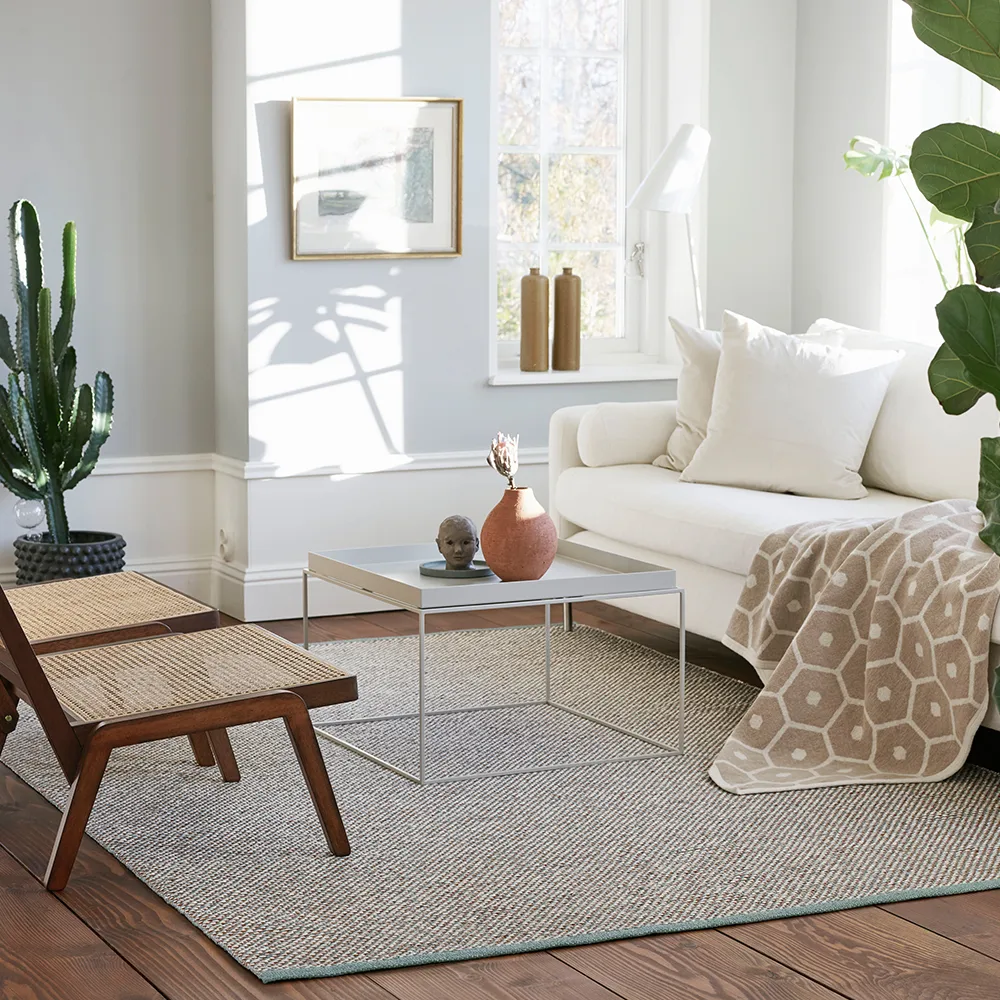 Effi matta, charcoal/light nougat/vanilla, 230x320 cm Pappelina