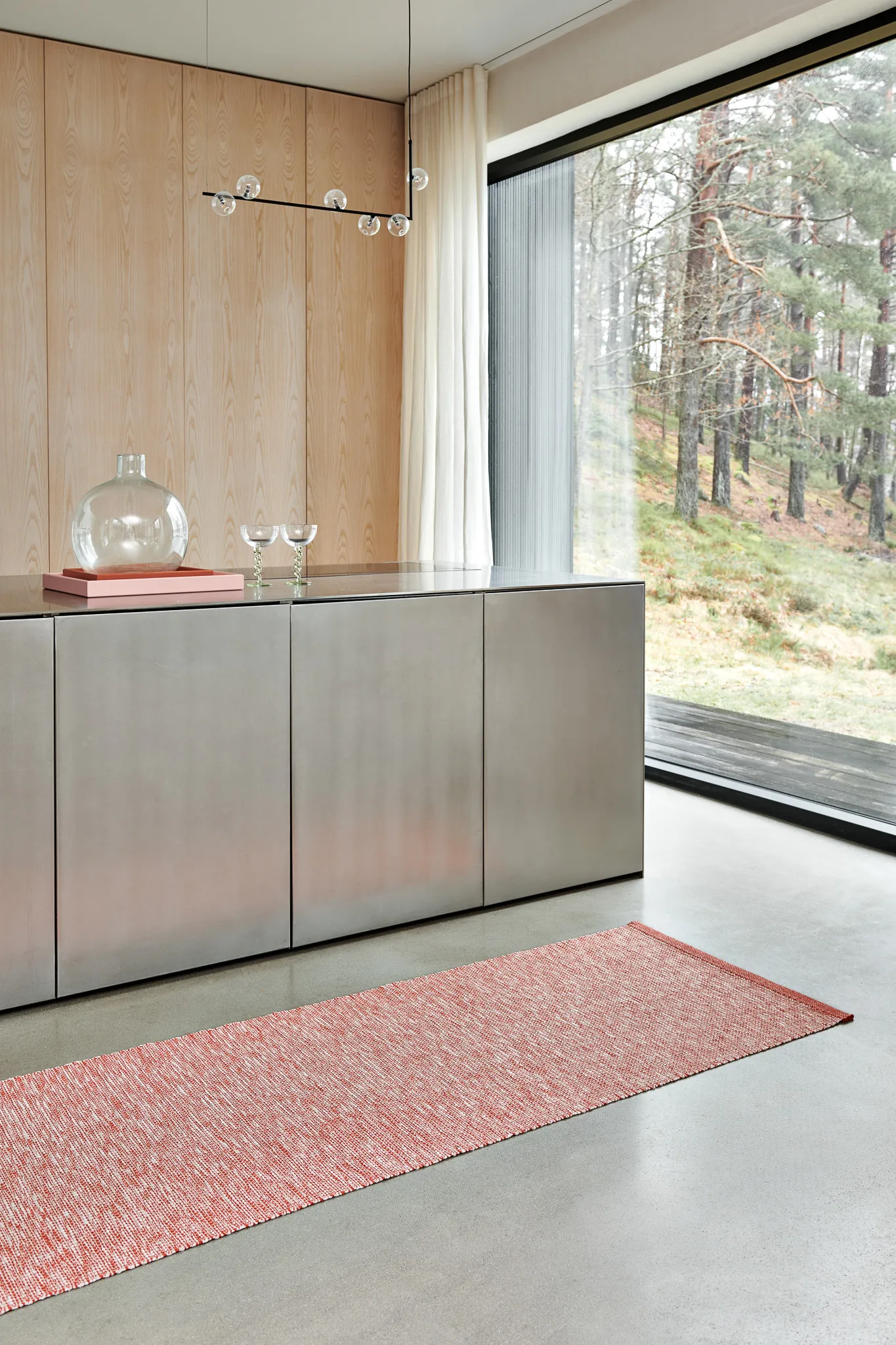 Emm Metallic matta, Linen-linen, 70x240 cm Pappelina