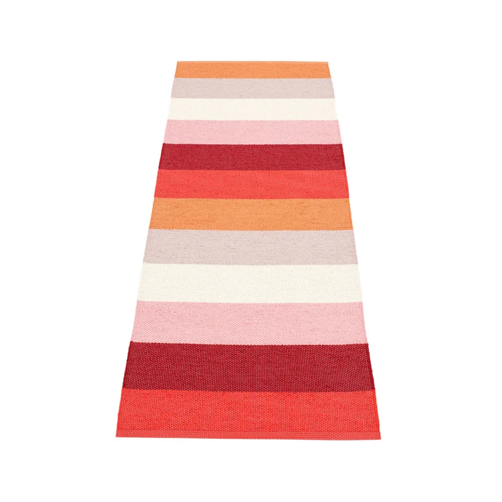 Pappelina Molly gångmatta sunset, 70x300 cm | Skandinavisk Design | Plastmattor | Röd