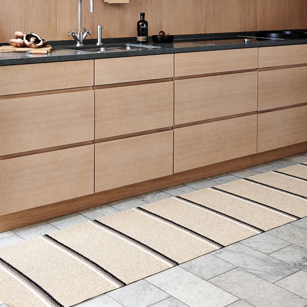 Olle gångmatta, mud, 70x300 cm Pappelina