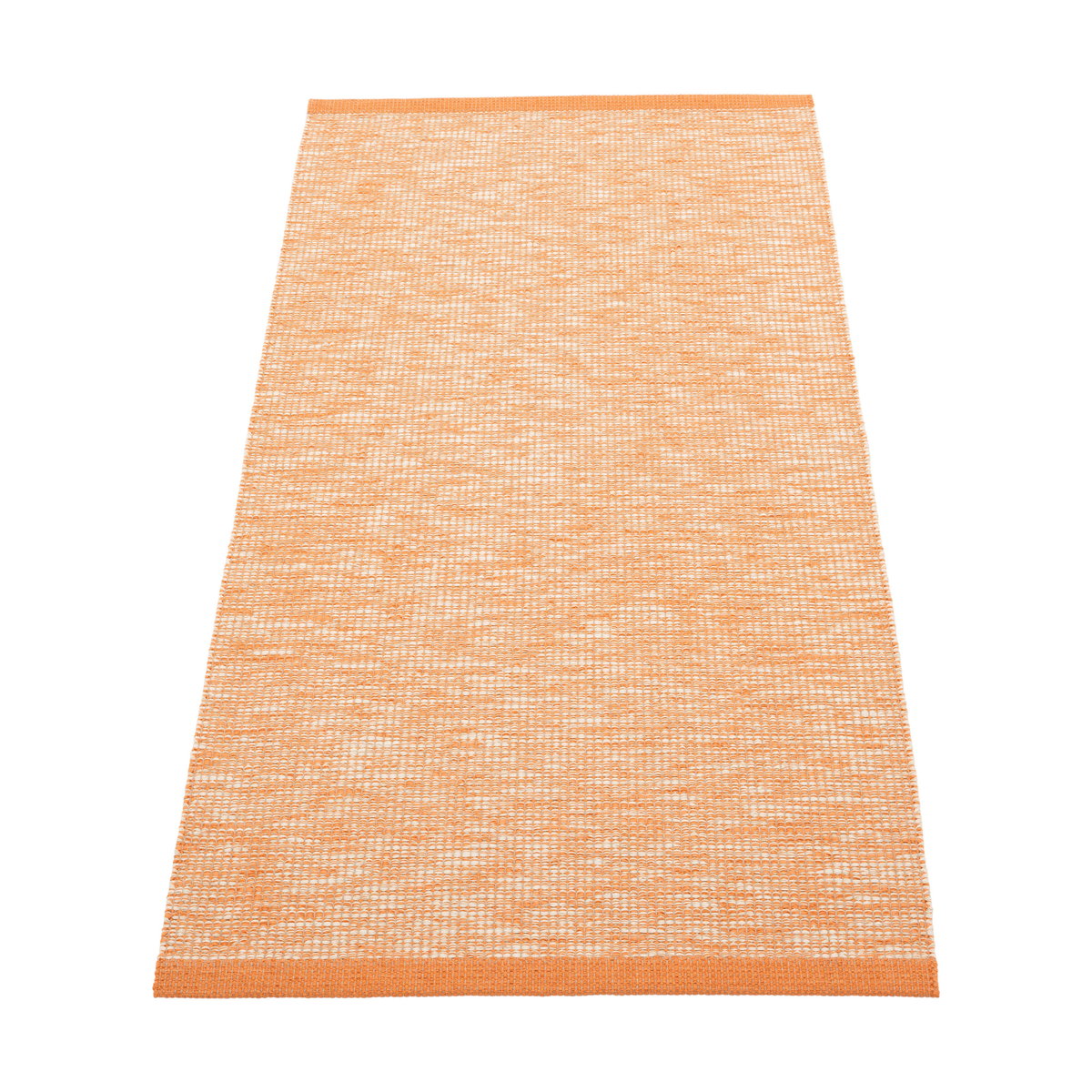 Pappelina Sam matta Pale orange-cream, 70x150 cm | Skandinavisk Design | Plastmattor | Orange