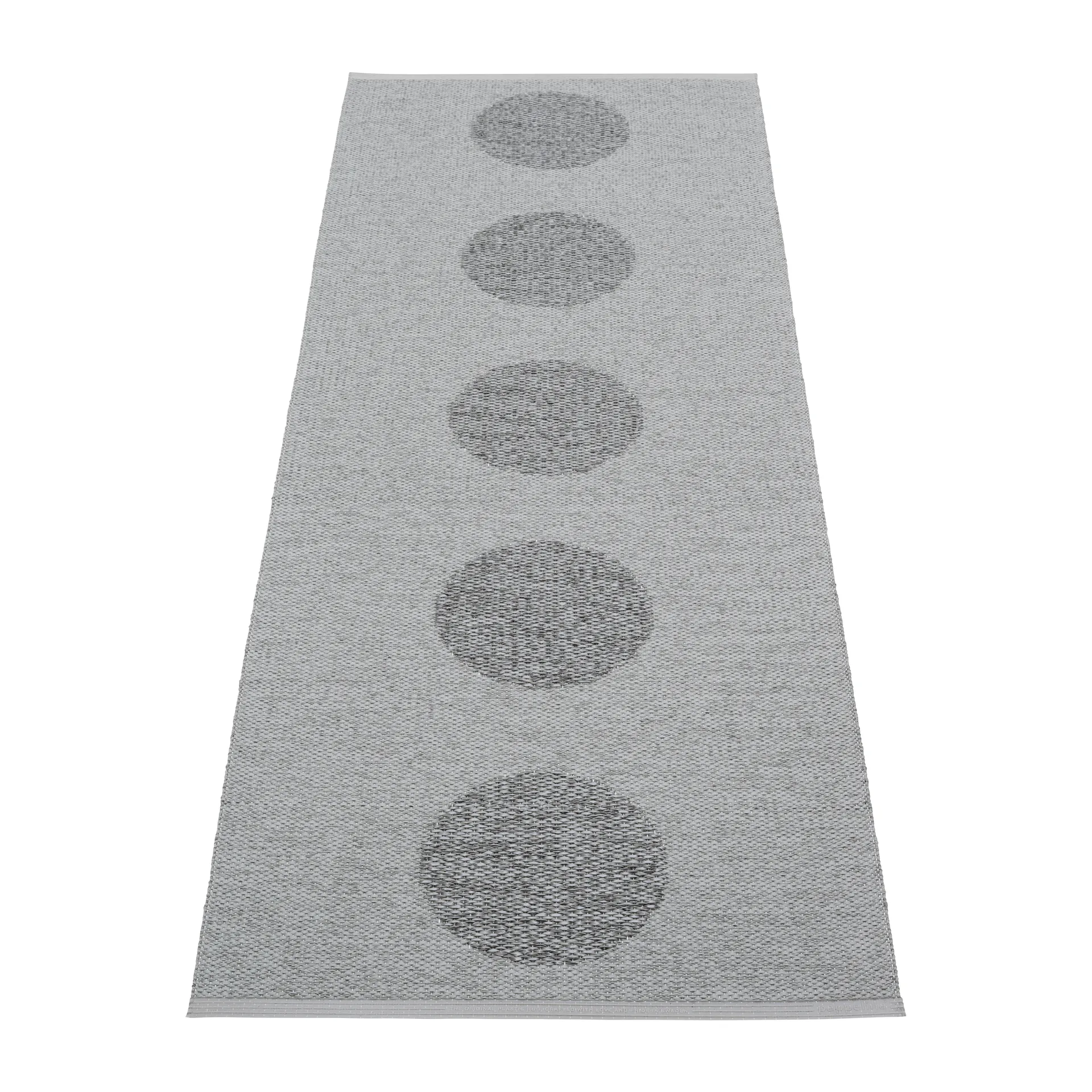 Vera 2.0 plastmatta grey-granit metallic, 70x200 cm Pappelina