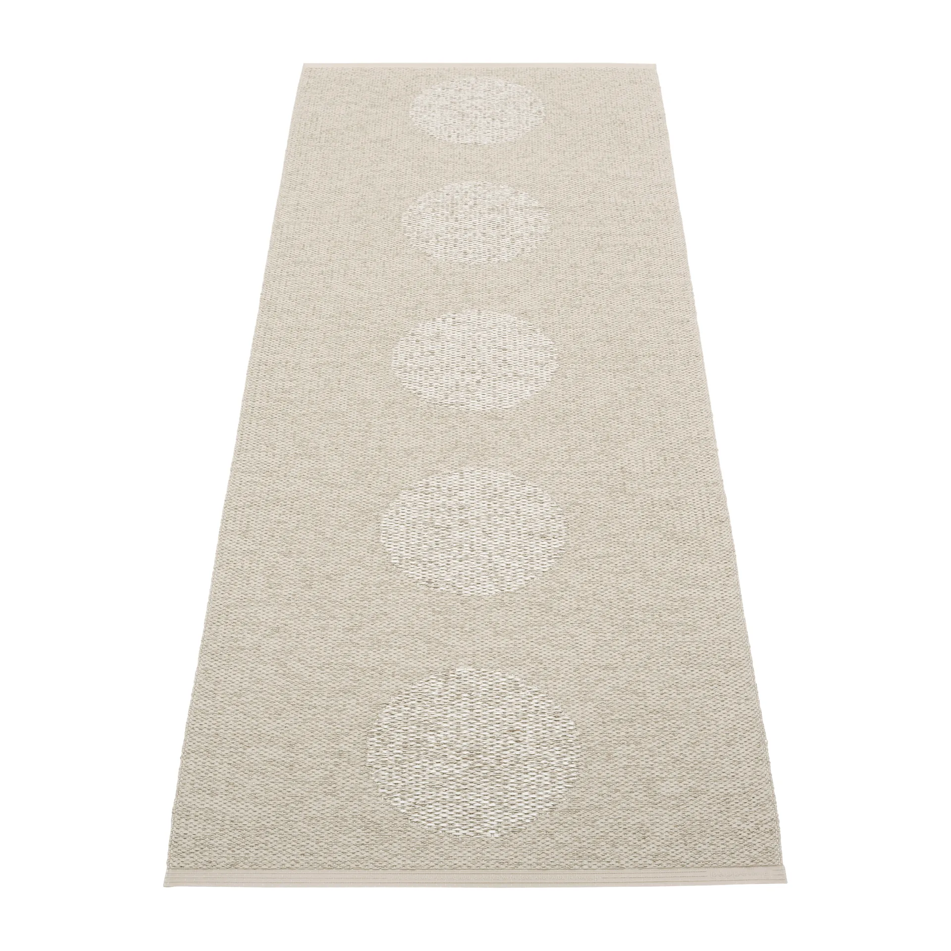 Vera 2.0 plastmatta linen-stone metallic, 70x200 cm Pappelina