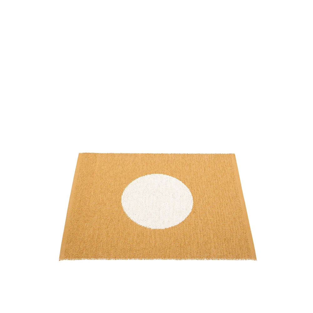 Vera small one matta, ochre/vanilla, 70x90 cm Pappelina