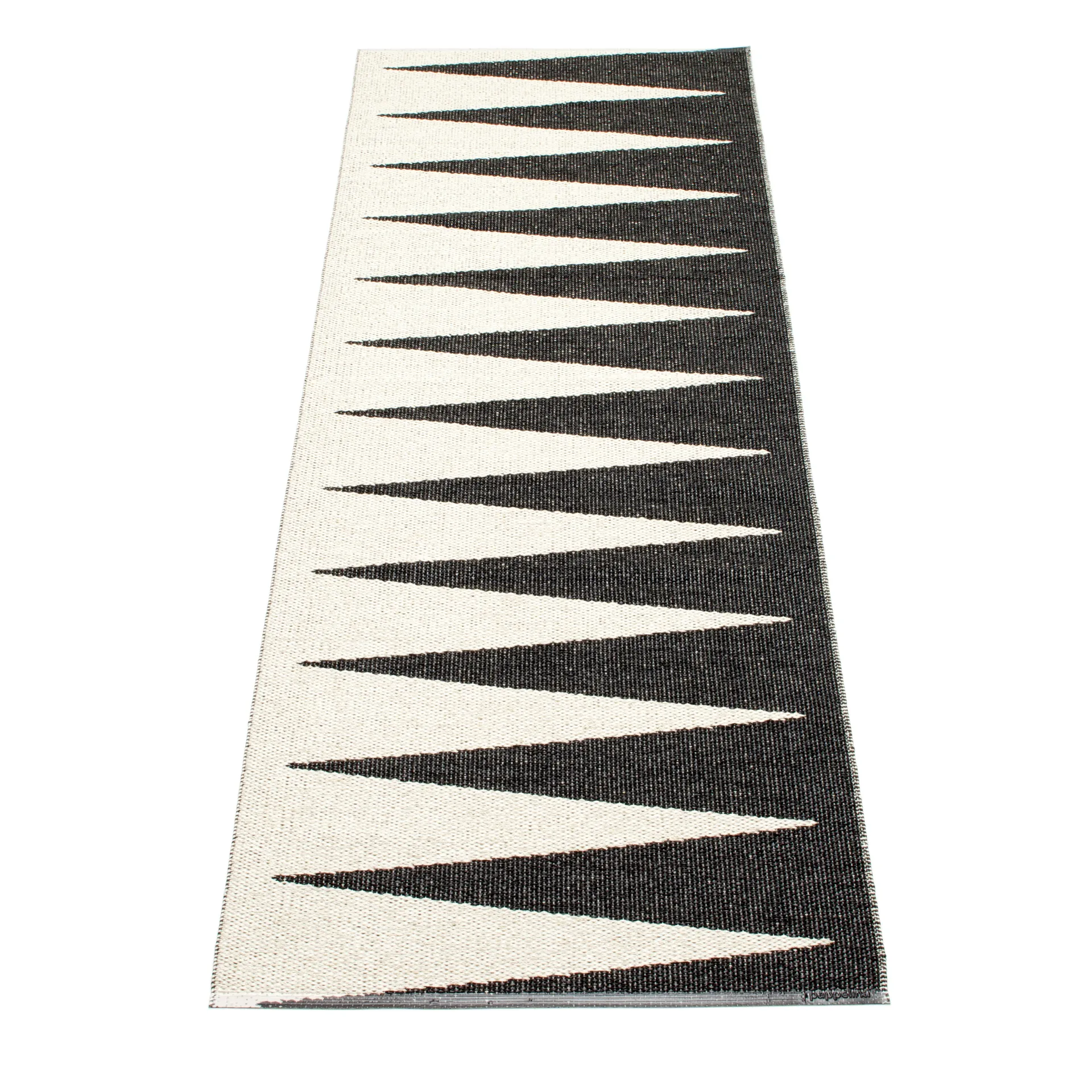 Vivi gångmatta black/vanilla, 70x150 cm Pappelina