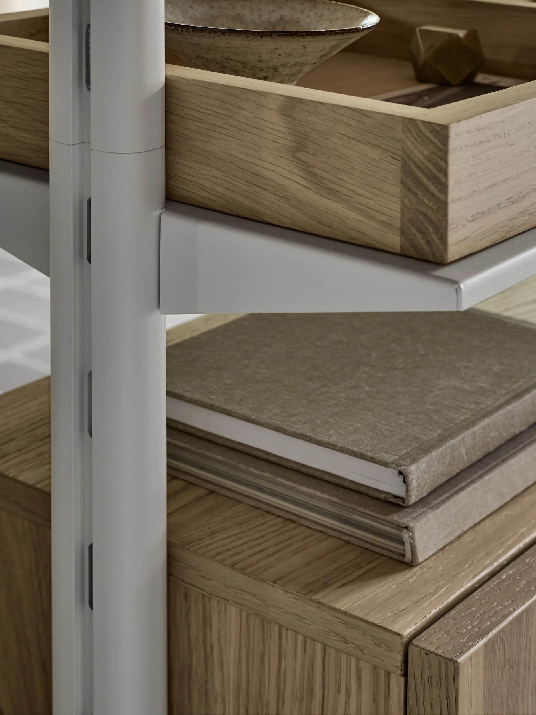 Pira G2 hyllsystem F C A White/Oak 256-264 cm Pira