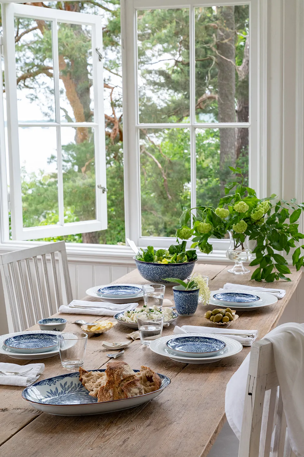 Ostindia Floris ovalt serveringsfat, 22x33 cm Rörstrand