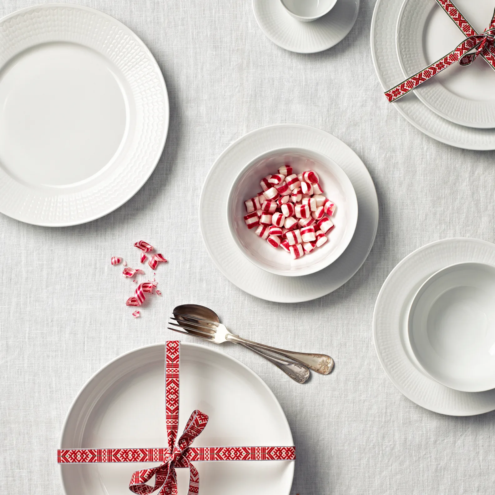 Swedish Grace assiett 17 cm, 6-pack snö (vit),  Rörstrand