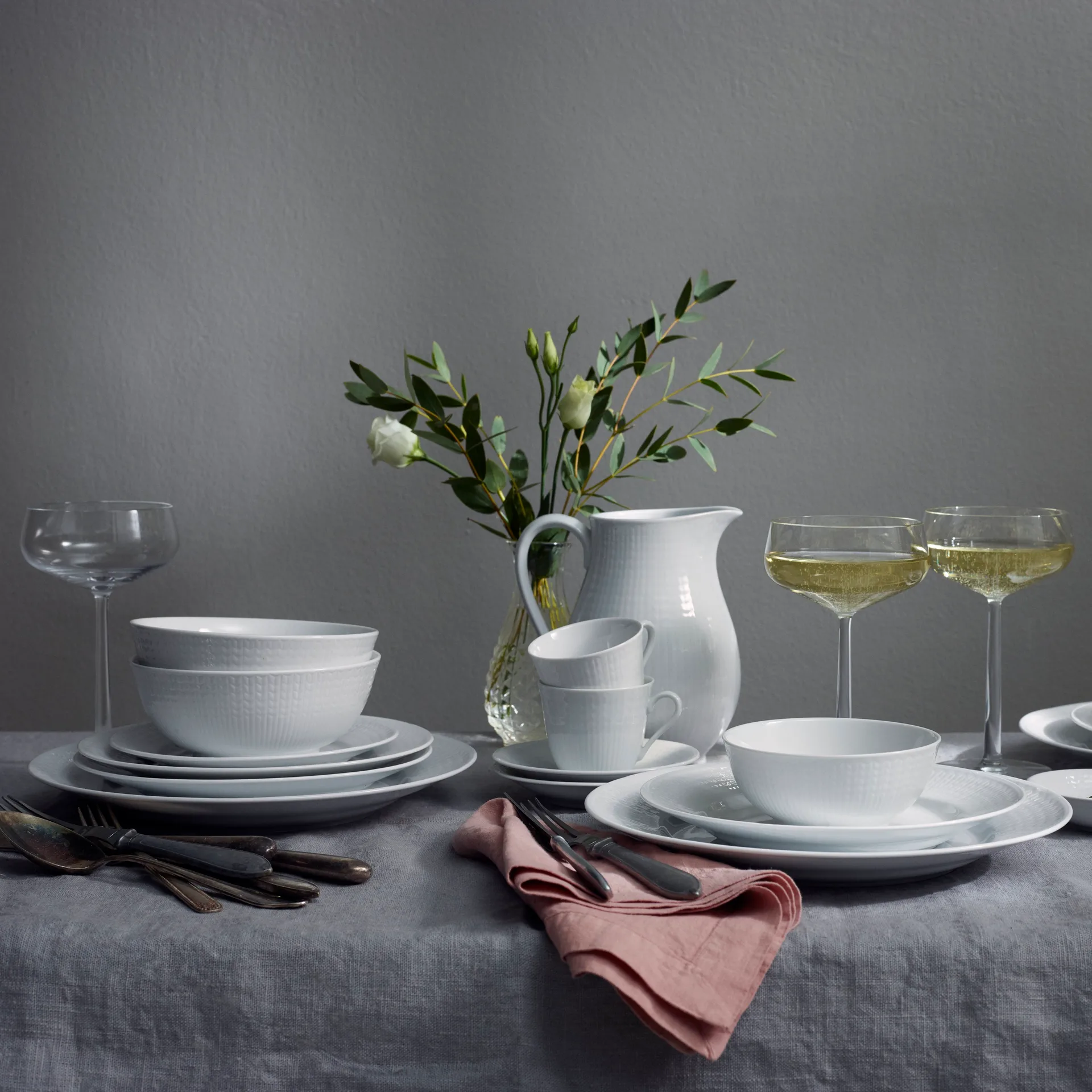 Swedish Grace assiett 17 cm, 6-pack snö (vit) Rörstrand