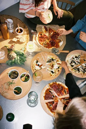 Grand Cru pizzabräda och pizzaskärare - Bok, Ø35 cm - Rosendahl