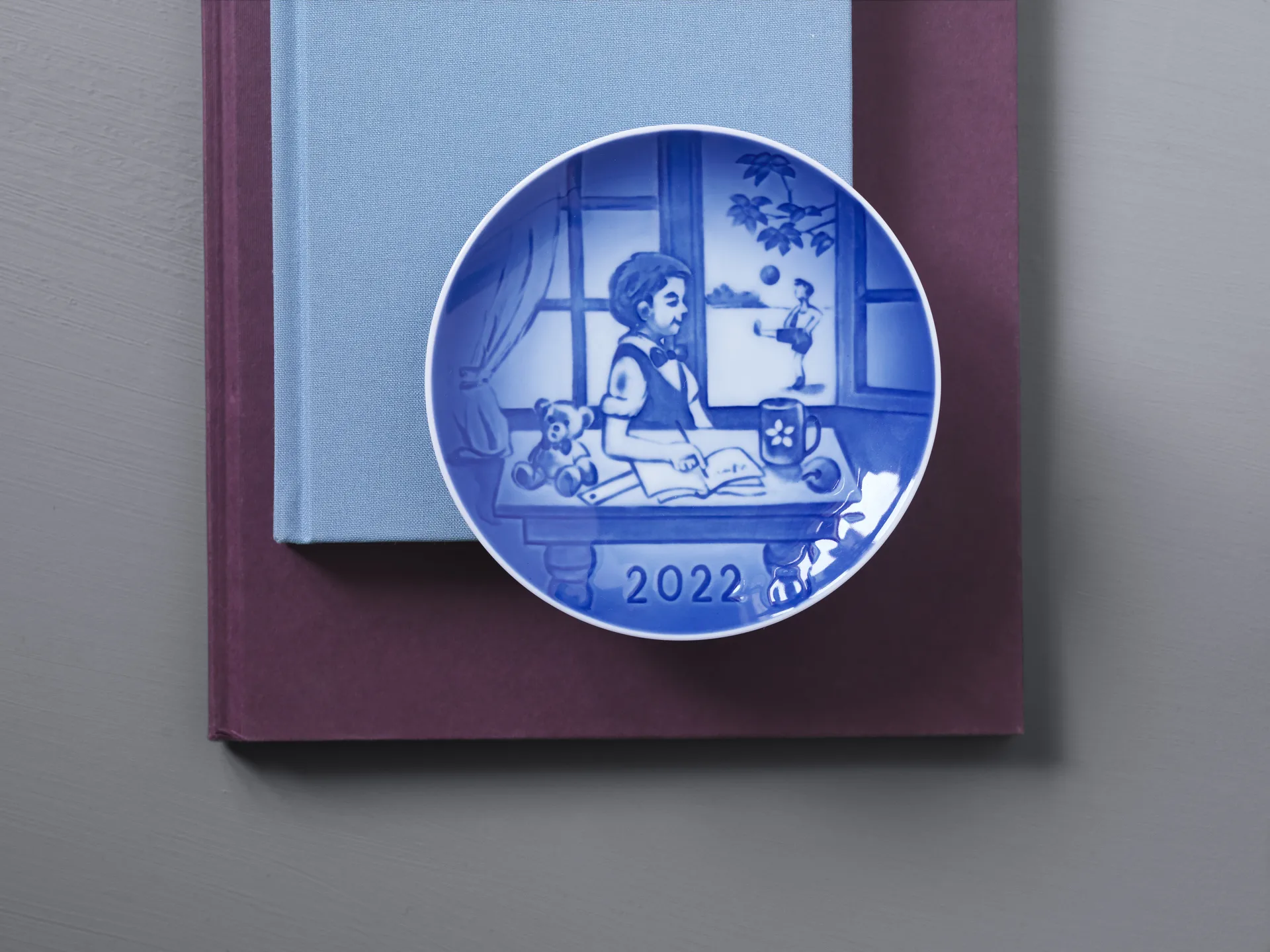 Bing och Grøndahl barnens dag tallrik 2022, vit Royal Copenhagen