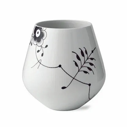 Black Fluted Mega vas, 20,5 cm Royal Copenhagen