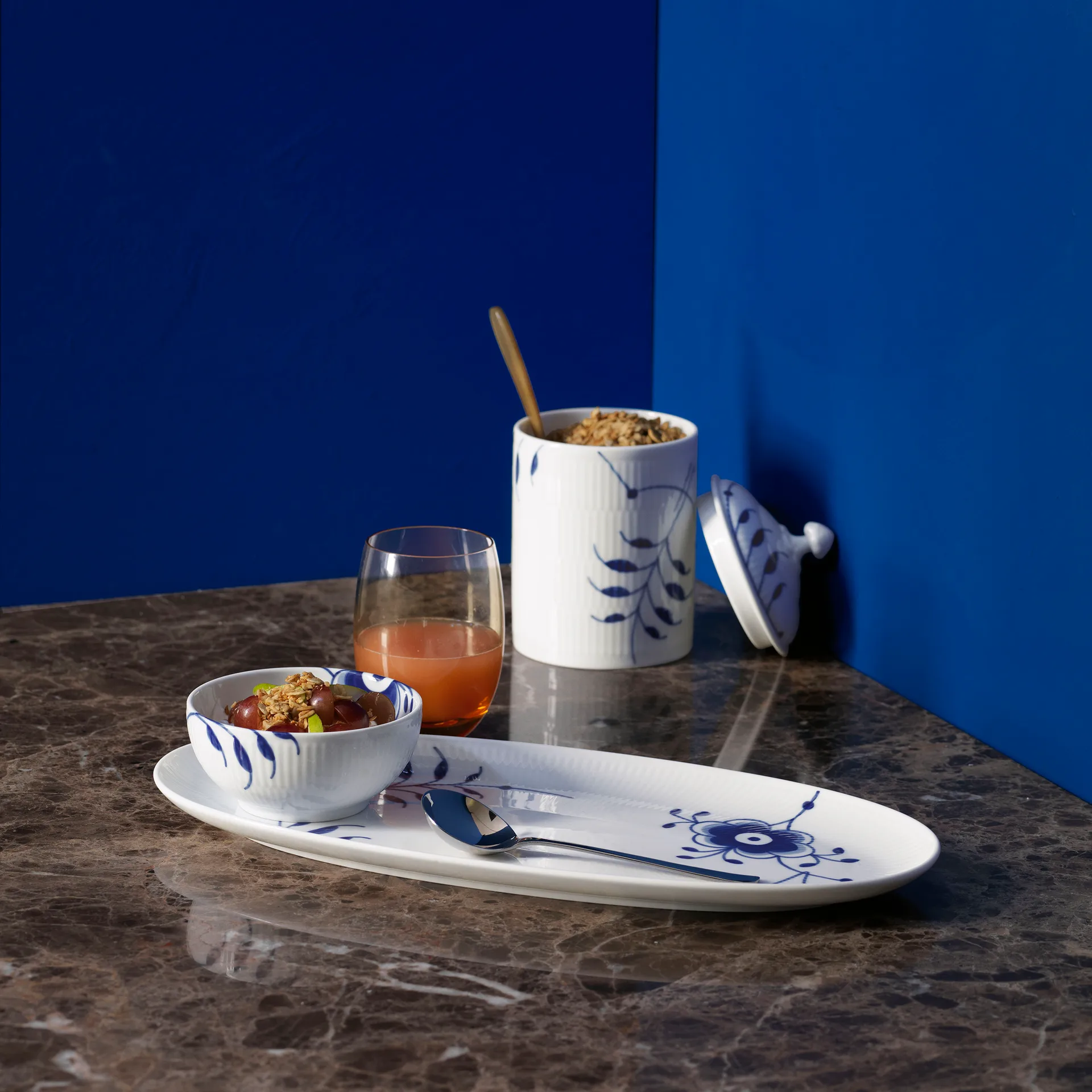 Blue Fluted Mega burk med lock, 16 cm Royal Copenhagen