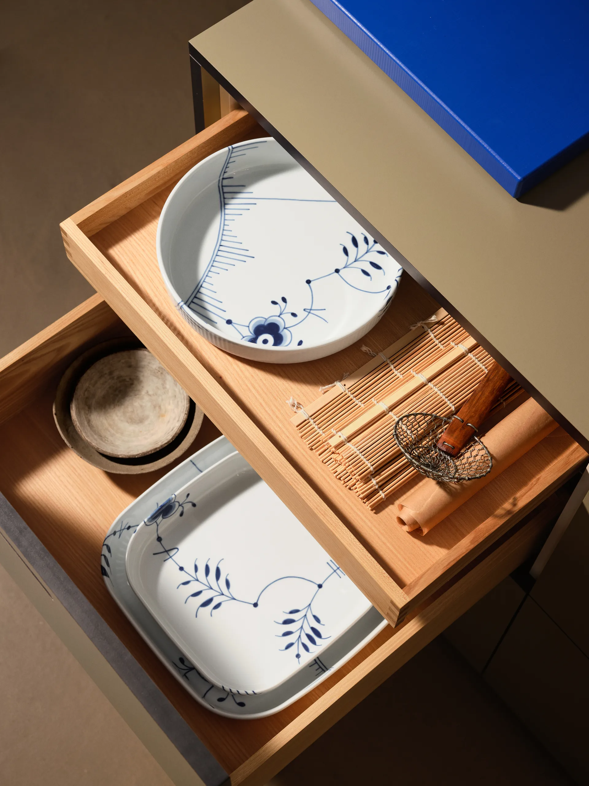 Blue Mega ugnsform rund, Ø27 cm Royal Copenhagen