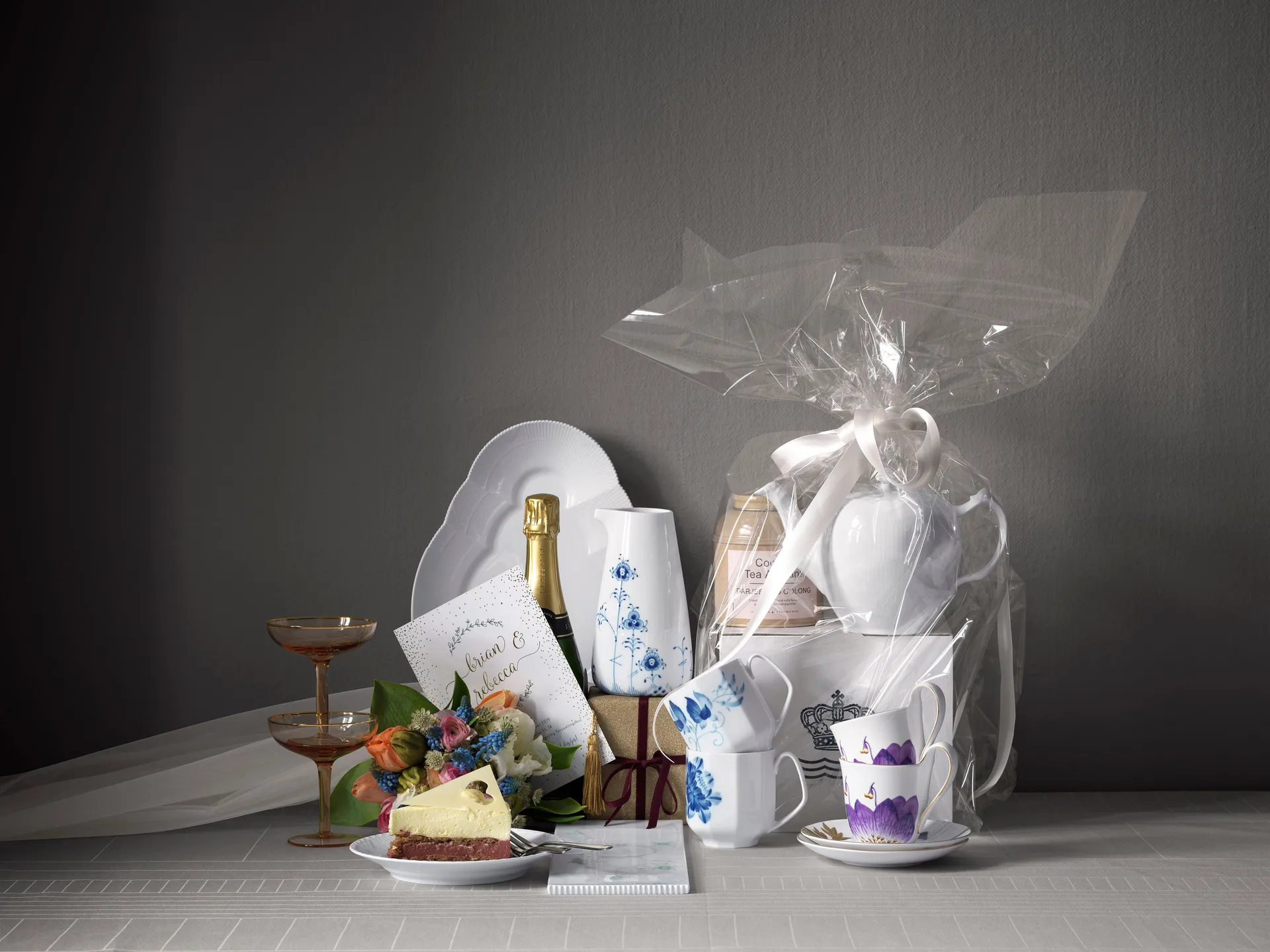 White Fluted Half Lace tekanna, 1 liter Royal Copenhagen