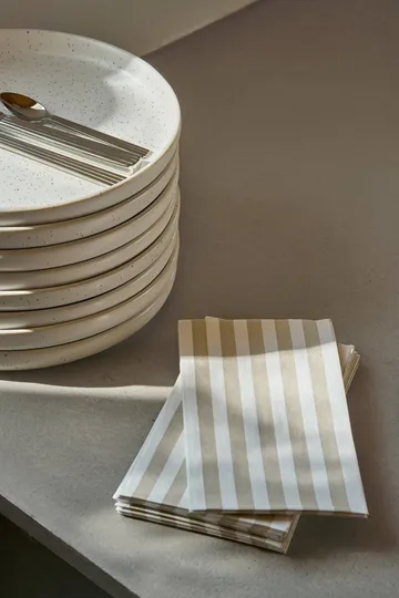 Bold Stripe pappersservett - Vit-beige, 15‑pack, 33×40 cm - Scandi Essentials