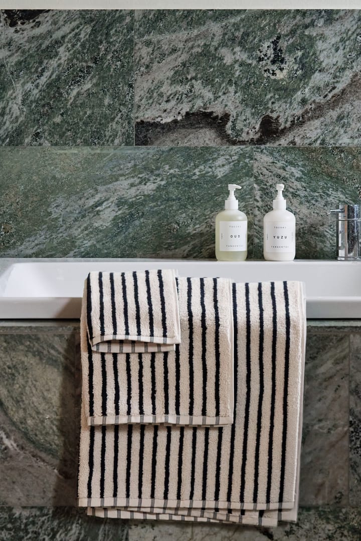 Drift handduk 30x50 cm, Vit-svart Scandi Living