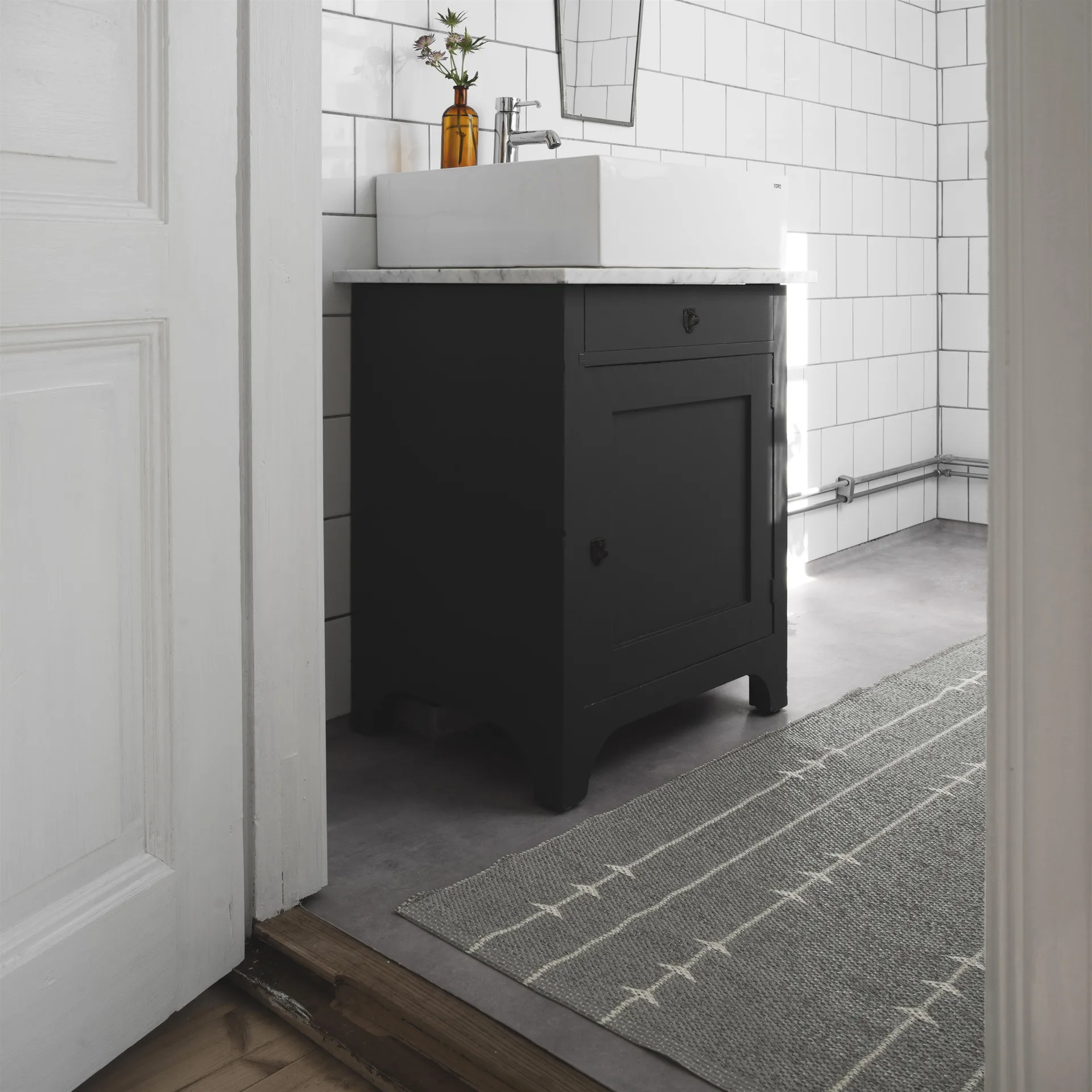 Fir matta concrete (ljusgrå), 70x200 cm Scandi Living