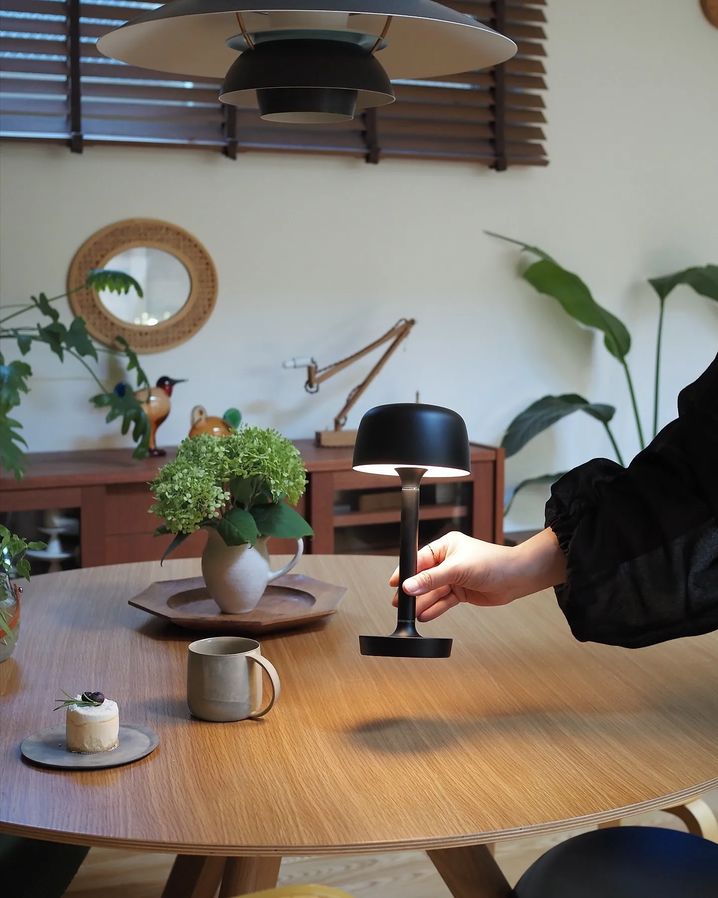 Halo portabel bordslampa 25,5 cm, Black Scandi Living