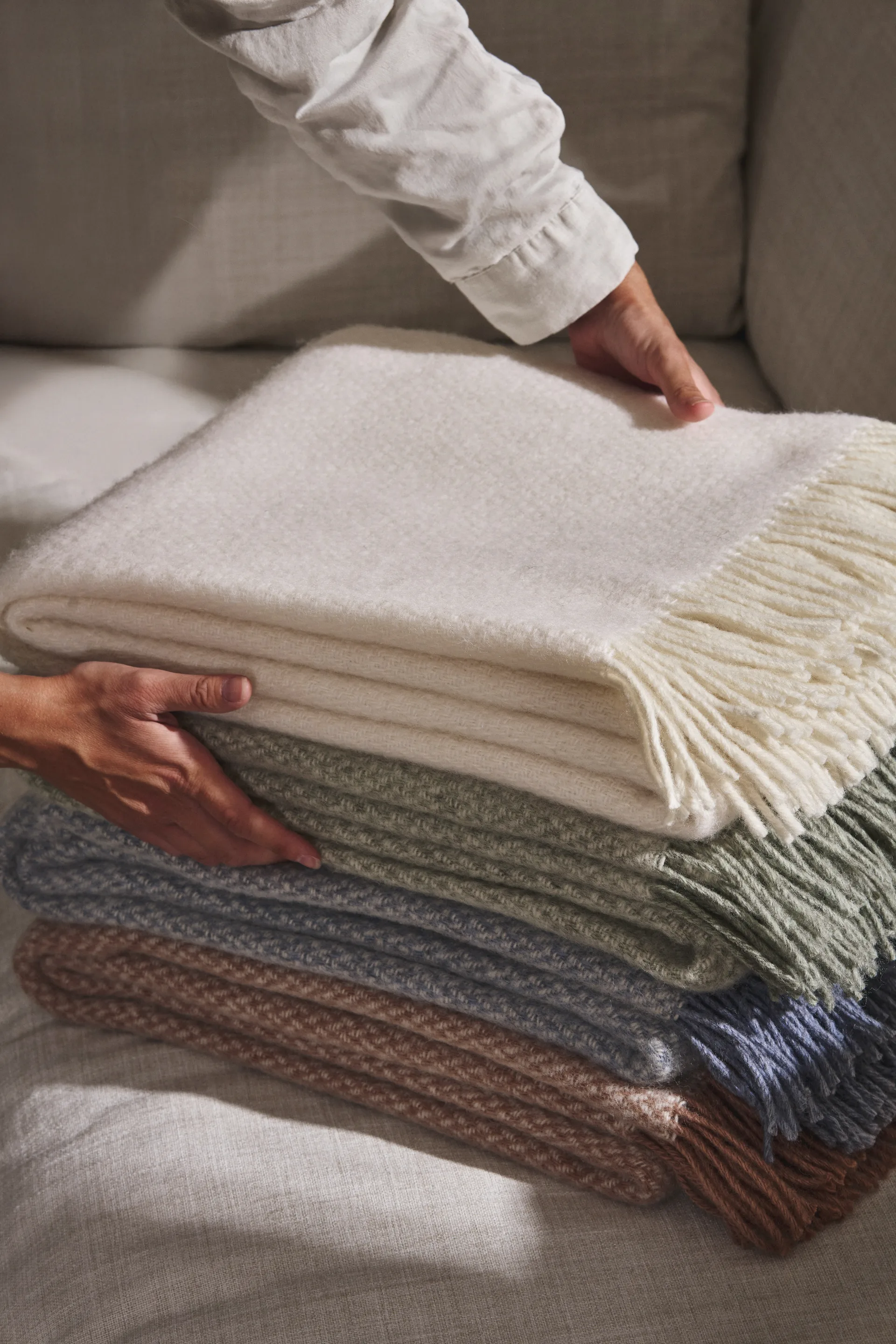 Sandstone ullpläd 130x180 cm, Mocha Scandi Living