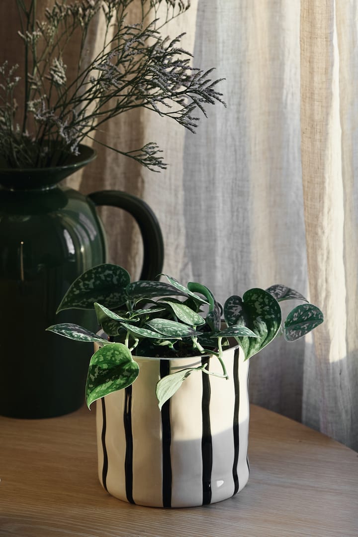 Thrive kruka Ø16 cm, Vit-svart Scandi Living