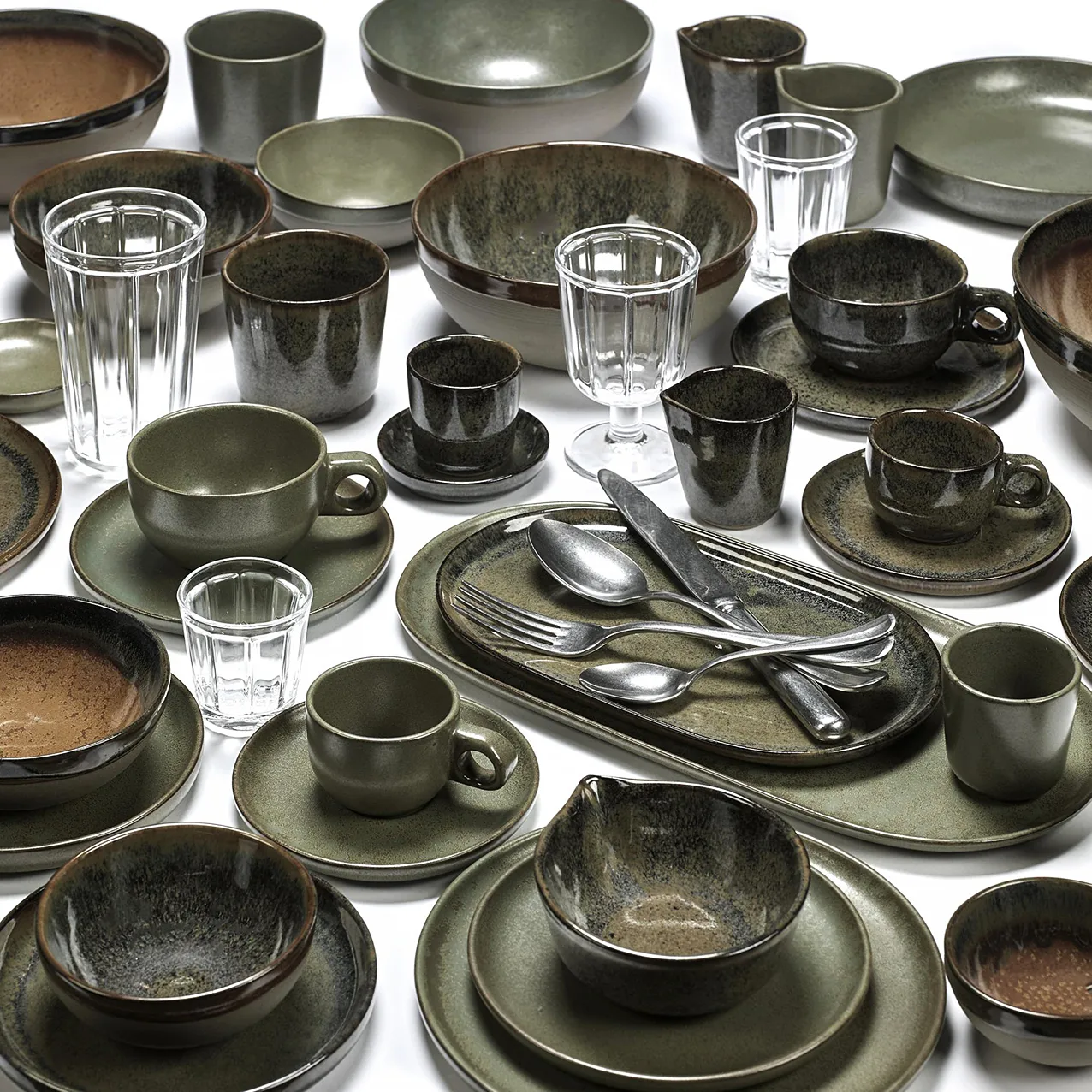 Surface salladsskål 23,5 cm, Indi grey Serax