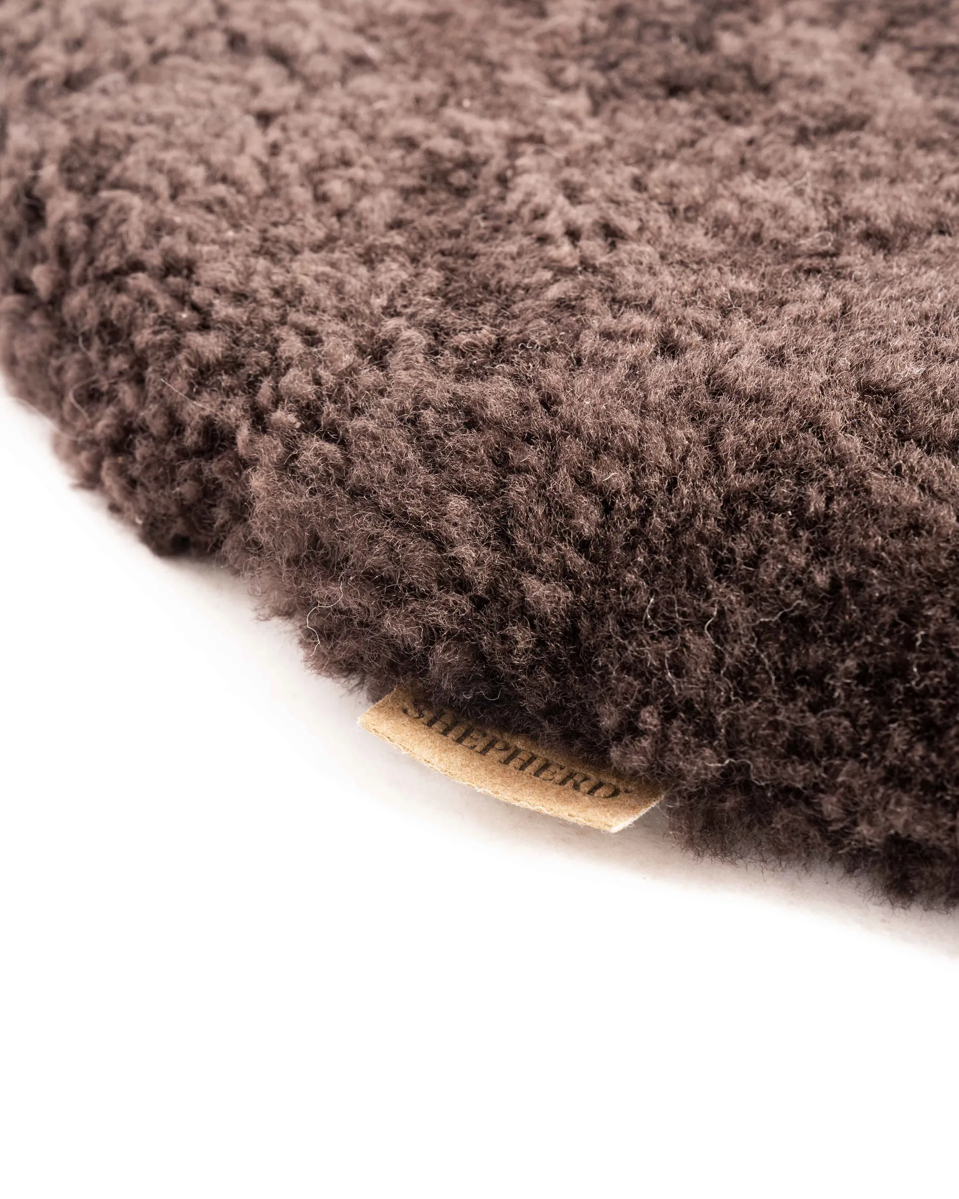 Shepherd stolsdyna Judith vadderad 34x36 cm, mörkbrun Shepherd of Sweden