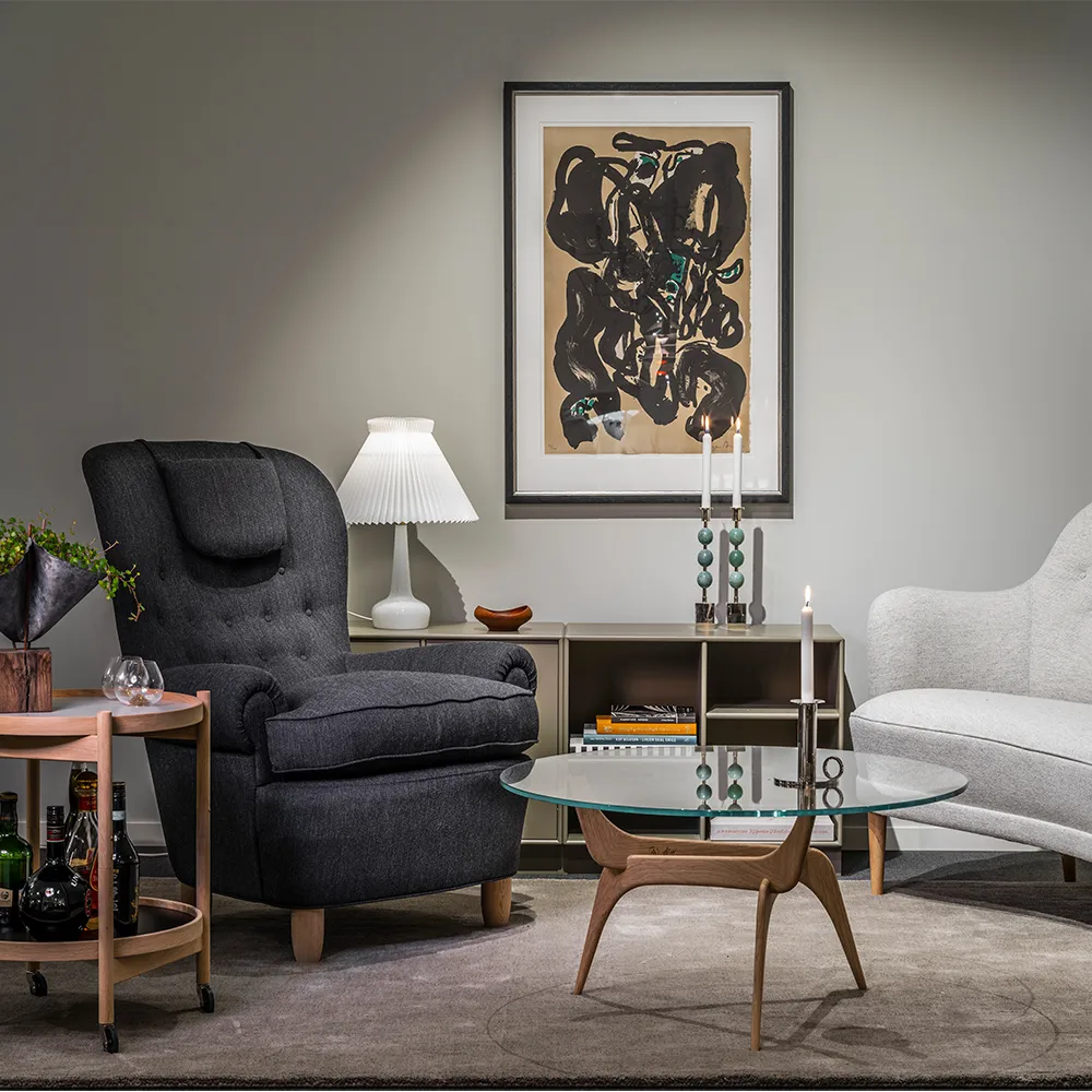 Jättepaddan fåtölj, Coda 222 beige-lackade ekben Sjögren