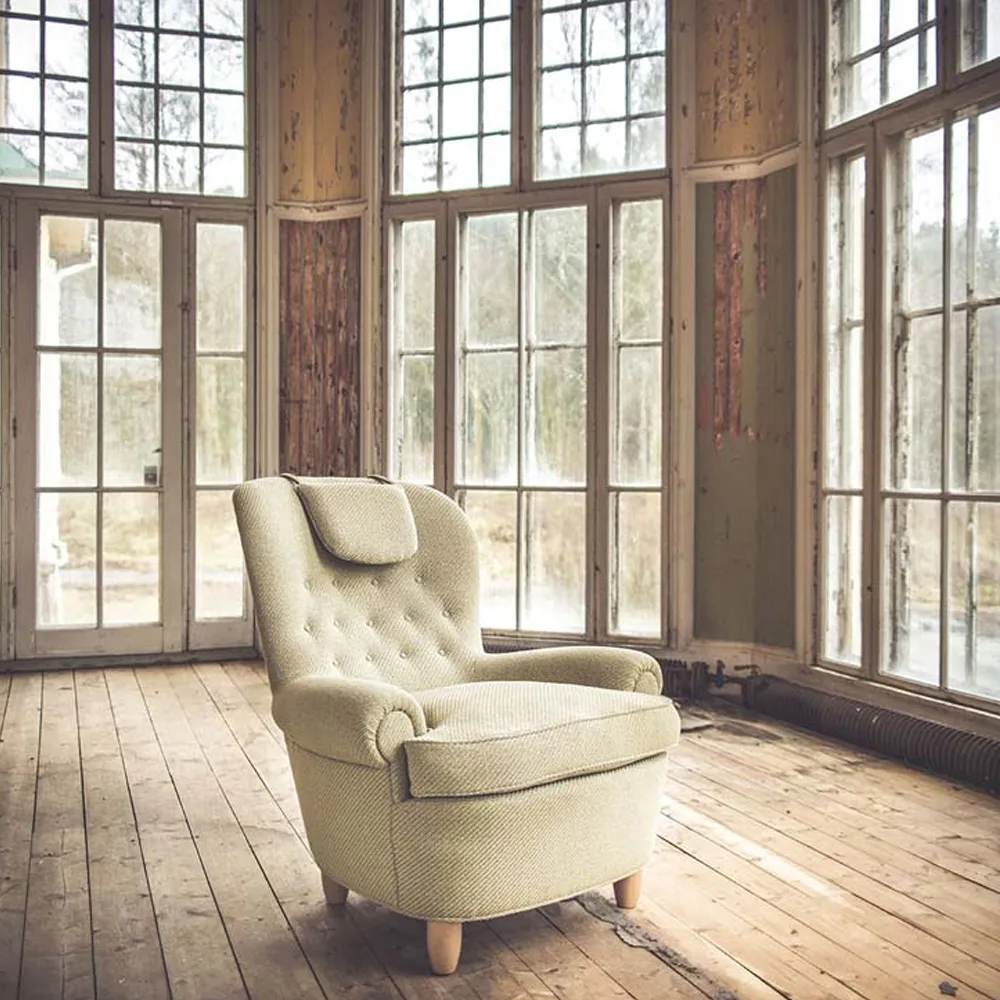 Jättepaddan fåtölj, Rami 3536 röd-svartbetsade ben Sjögren