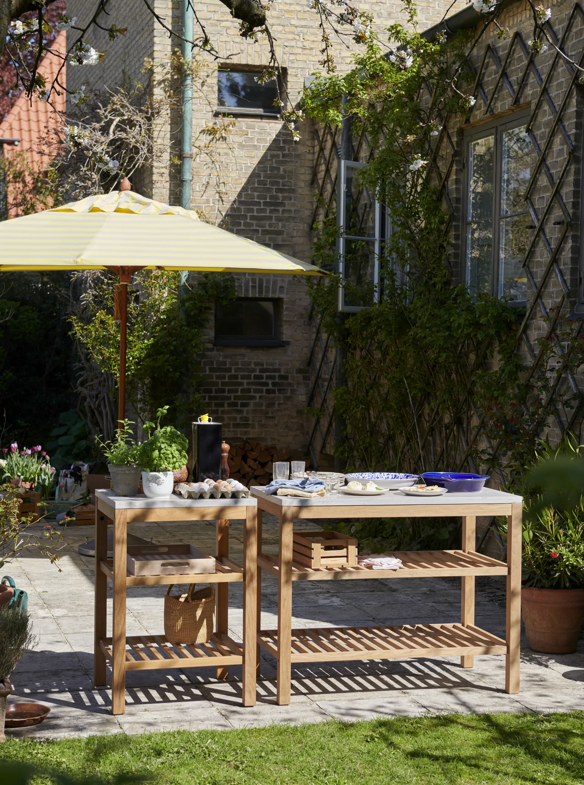 Messina parasoll, Lemon/sand, 300x300 cm Skagerak