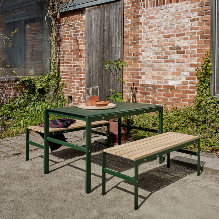 Reform bänk, teak, anthracite svart stativ Skagerak