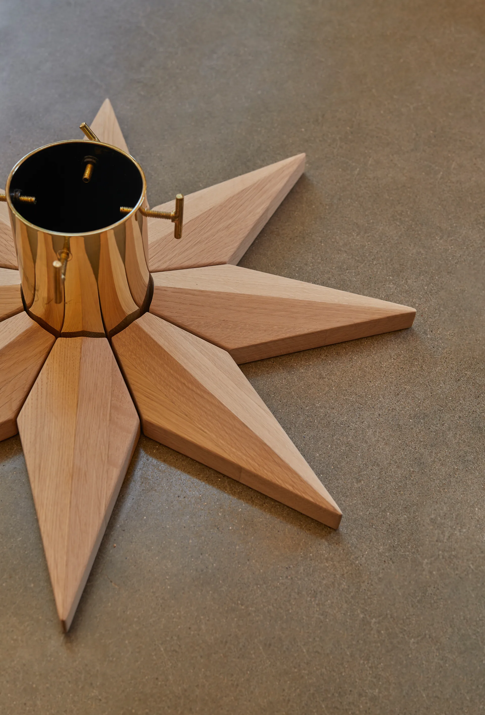 Stella julgransfot Ø50,5 cm, Ek Skagerak