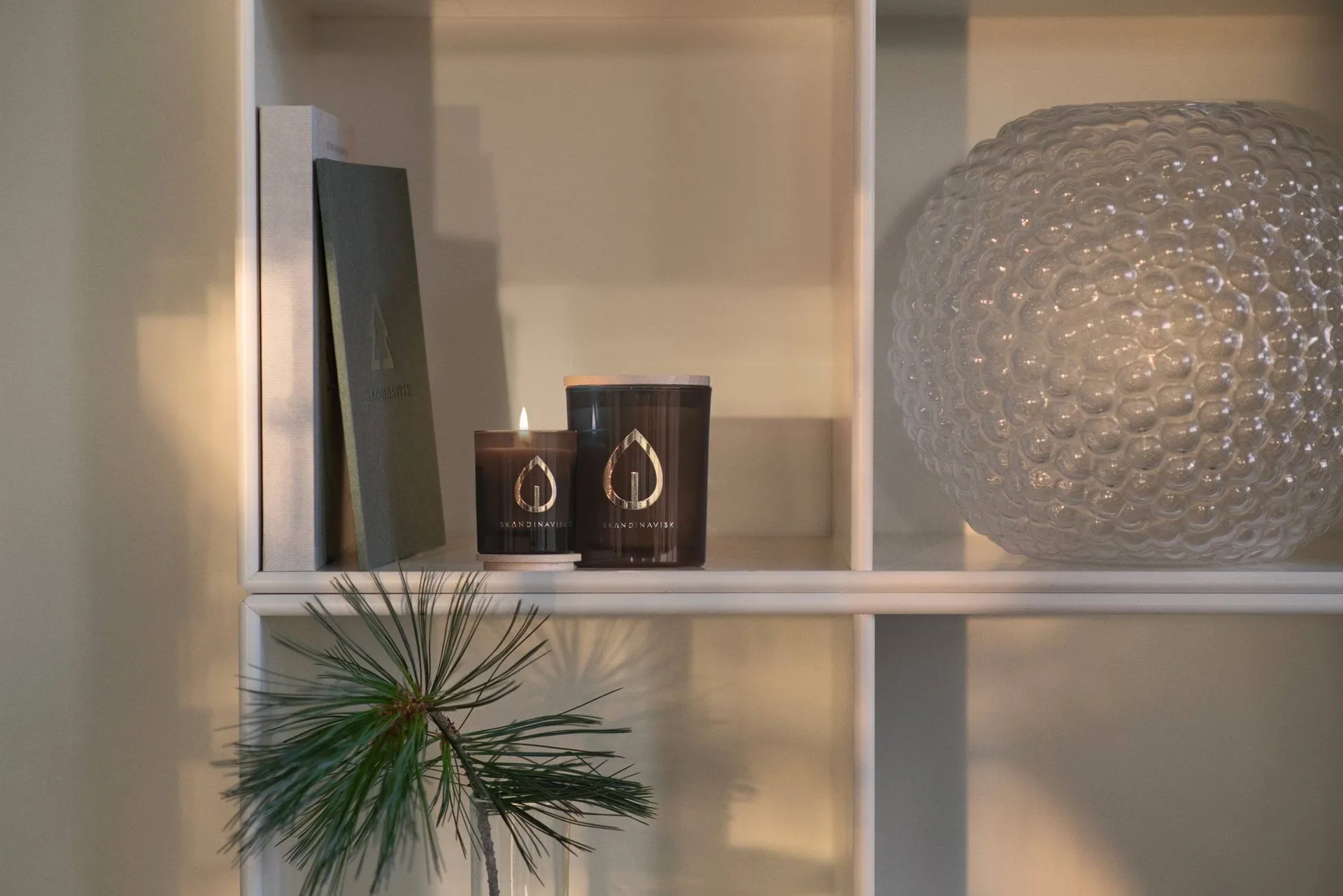 Hygge Gold Symbol doftljus, 200 g Skandinavisk