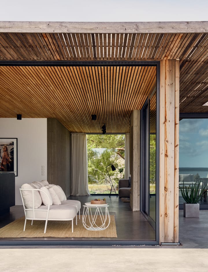 Saltö soffa, Sunbrella silver grey, charcoal grey aluminiumram Skargaarden