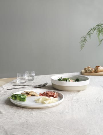 Agnes serveringsfat Ø30 cm - Sand-vit - Stelton