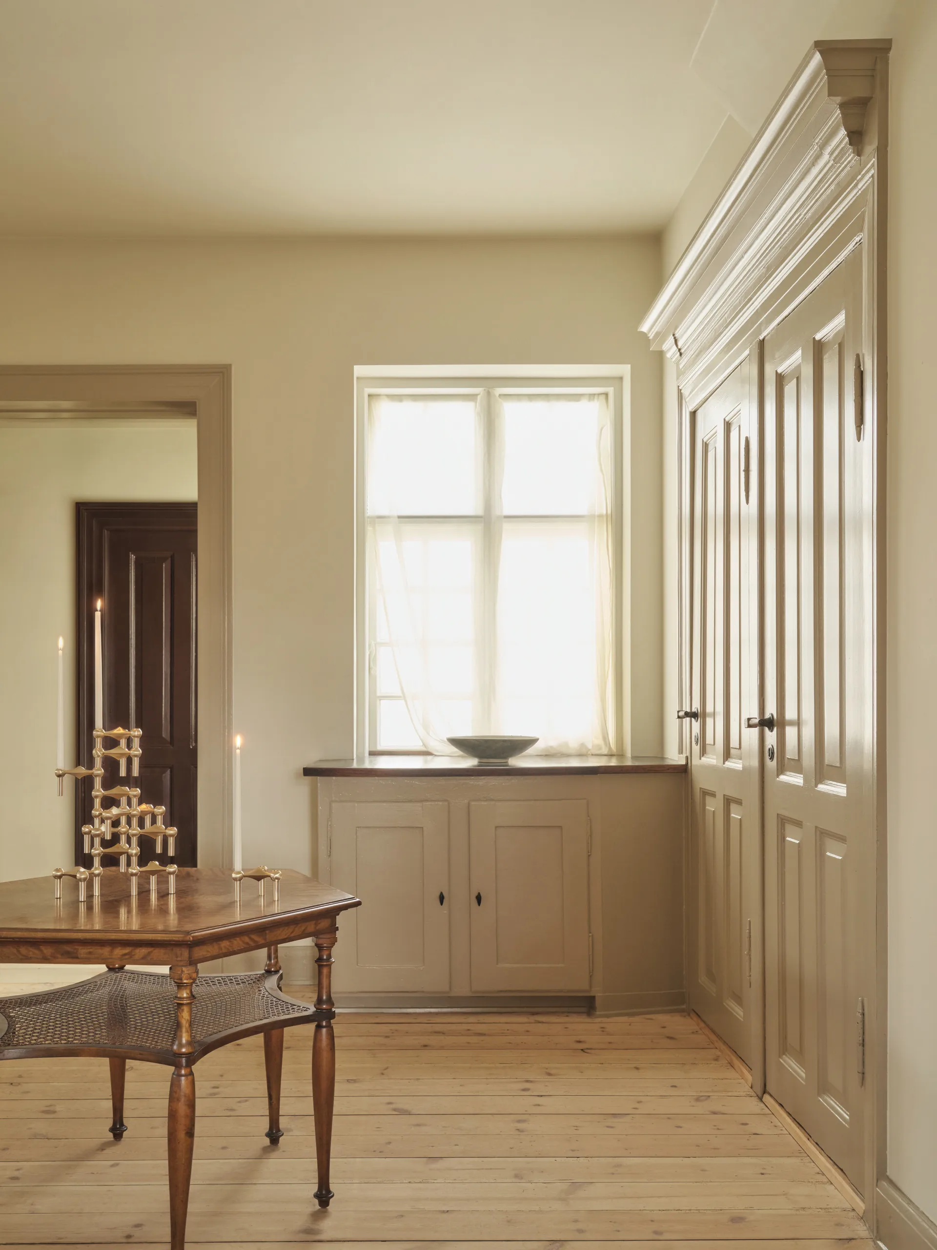 STOFF Nagel ljusstake, Borstad mässing STOFF