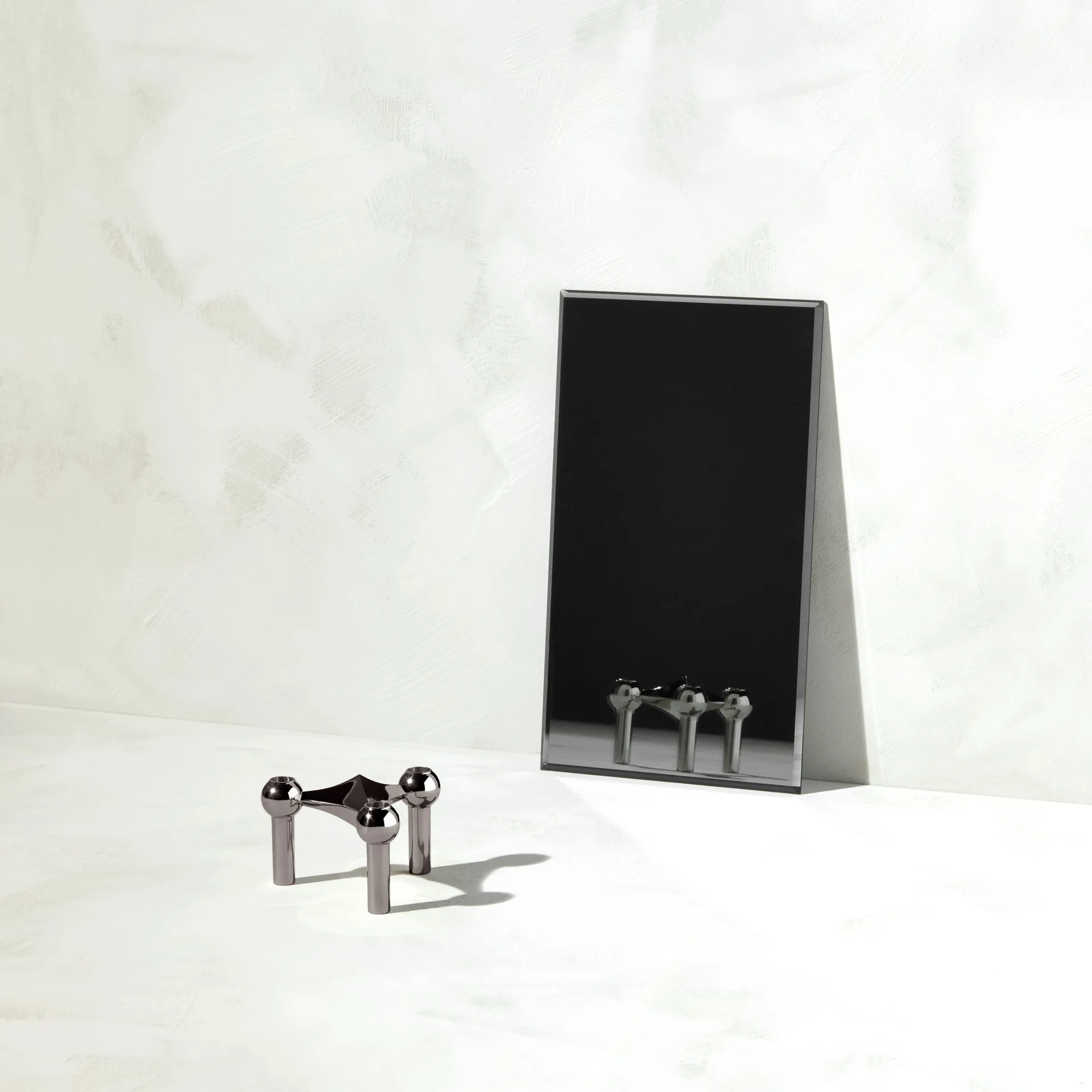 STOFF Nagel ljusstake, Svart krom STOFF