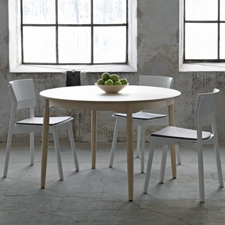 Carl matbord fast skiva Ø115 cm, Björk ljus mattlack Stolab